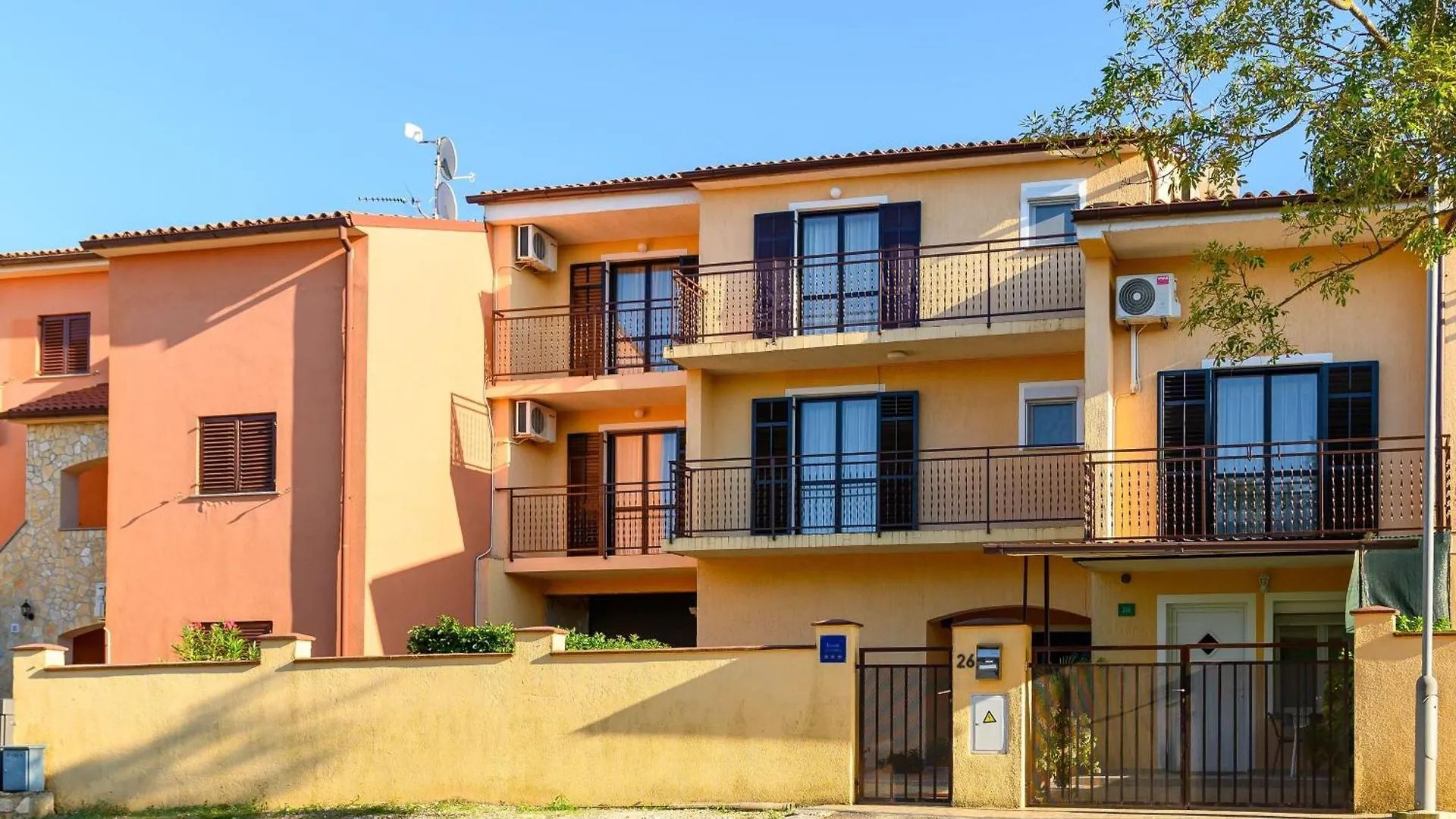 Stilvoll Eingerichtete Ferienwohnung 4 Štinjan