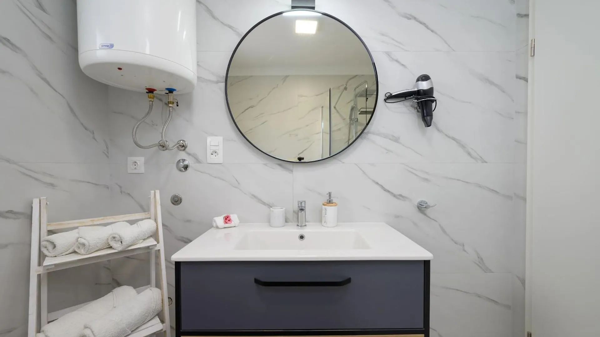 Apartmán Stilvoll Eingerichtete Ferienwohnung 4 Štinjan