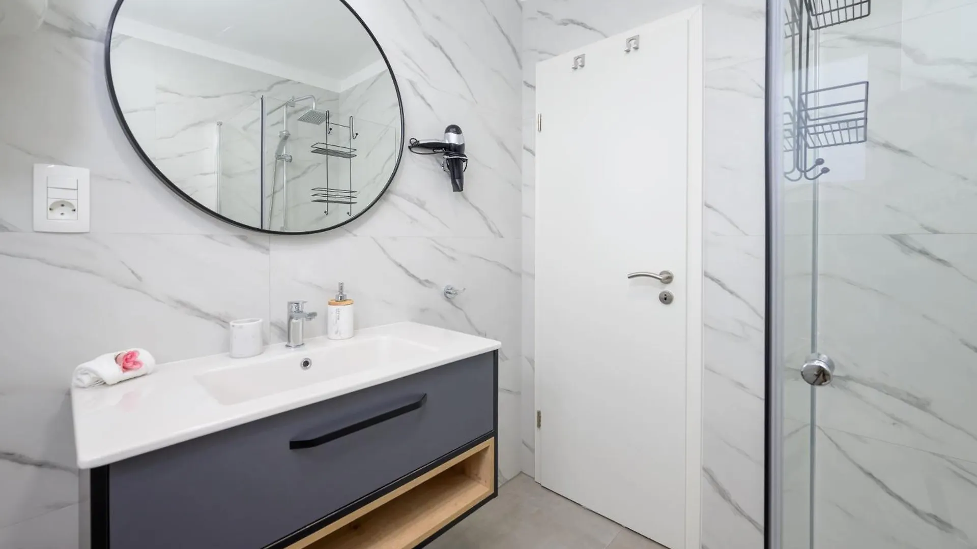 Stilvoll Eingerichtete Ferienwohnung 4 Stinjan