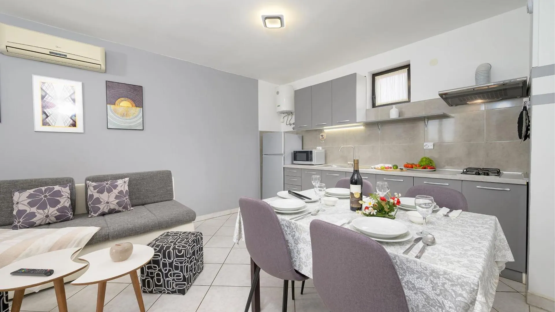 Apartment Stilvoll Eingerichtete Ferienwohnung 4 Stinjan Croatia